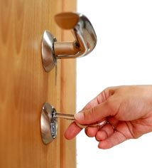  Boca Raton Locksmith Service Boca Raton, FL 561-880-4588