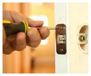 Boca Raton Locksmith Service Boca Raton, FL 561-880-4588