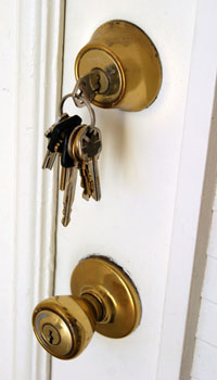 Avon Locksmith Service Avon, MA 508-392-4260